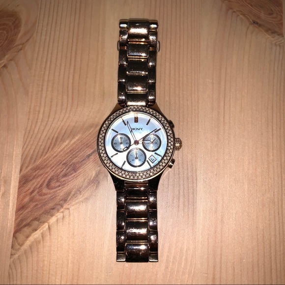 DKNY Pearl Rose Gold Watch! Shows Date!